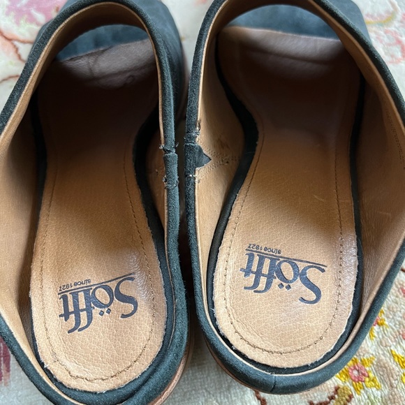 Sofft Women’s Carrey Slide in Hunter Gray Suede Size 10M - Picture 3 of 5